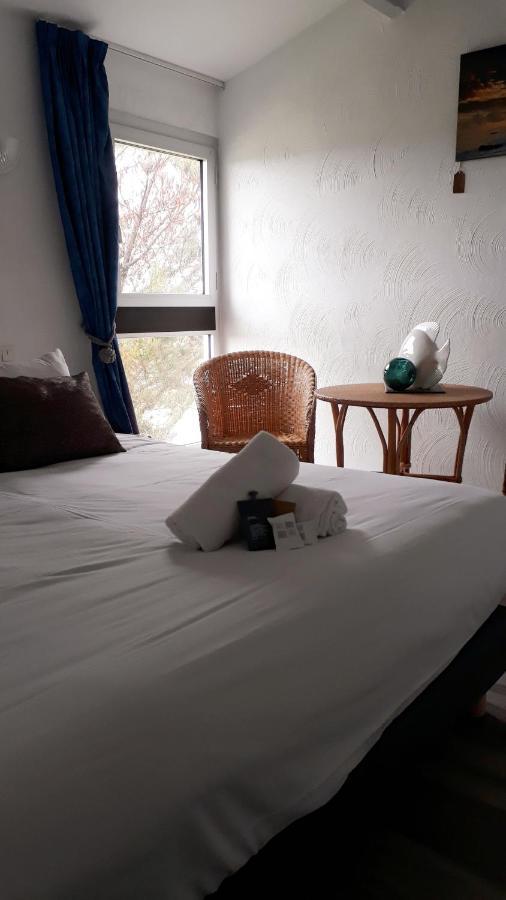 Hotel Les Esseppes L'Epine  外观 照片